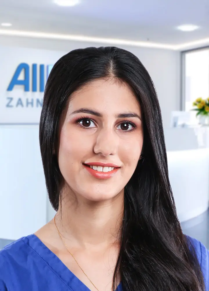 Portrait zahnmedizinische Prophylaxeassistenz Shevin Alkhalil (AllDent Leipzig)