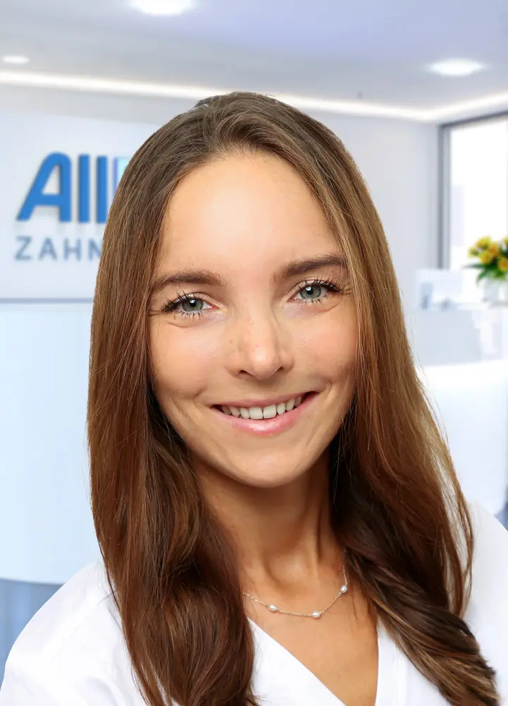 Portrait Zahn&auml;rztin Sophie B&ouml;rner (AllDent Leipzig)