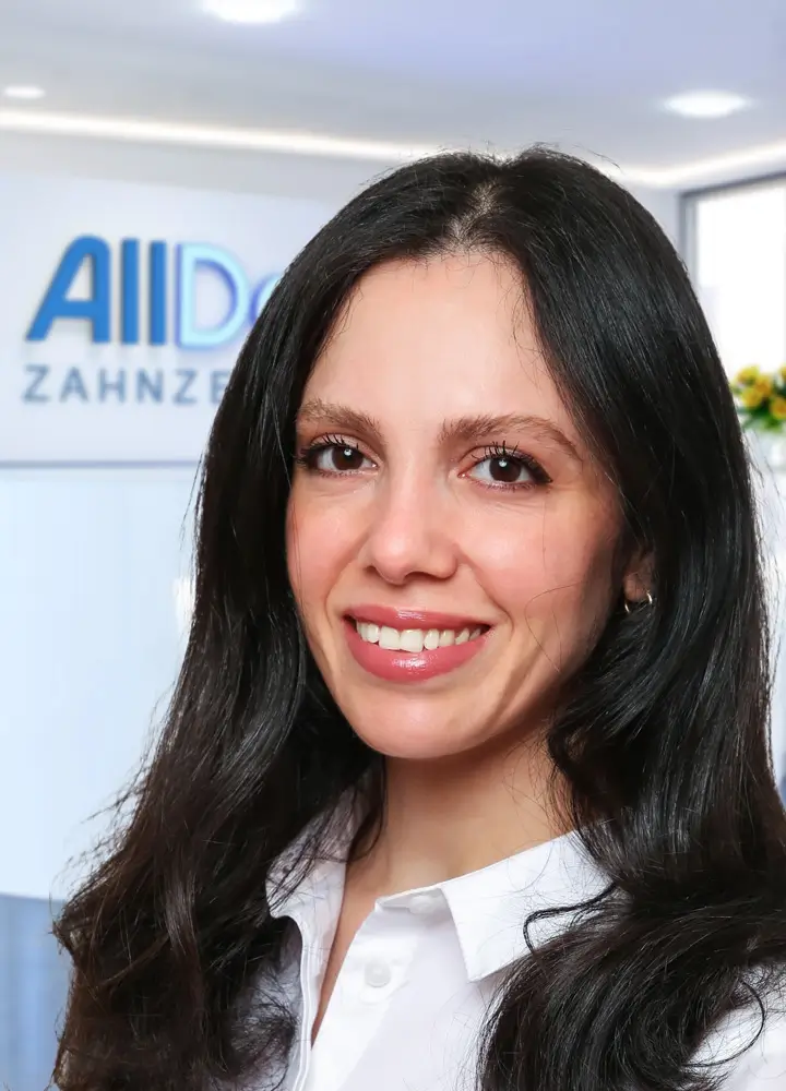Portrait Zahn&auml;rztin Yara Haj Yahya (AllDent Leipzig)