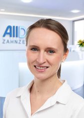 Portrait Oberärztin L. Kraus (AllDent Leipzig)